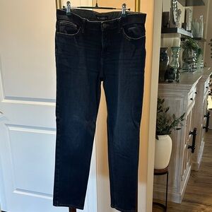 Lee Straight leg Women’s Jeans in Dark Indigo size 12 barely worn